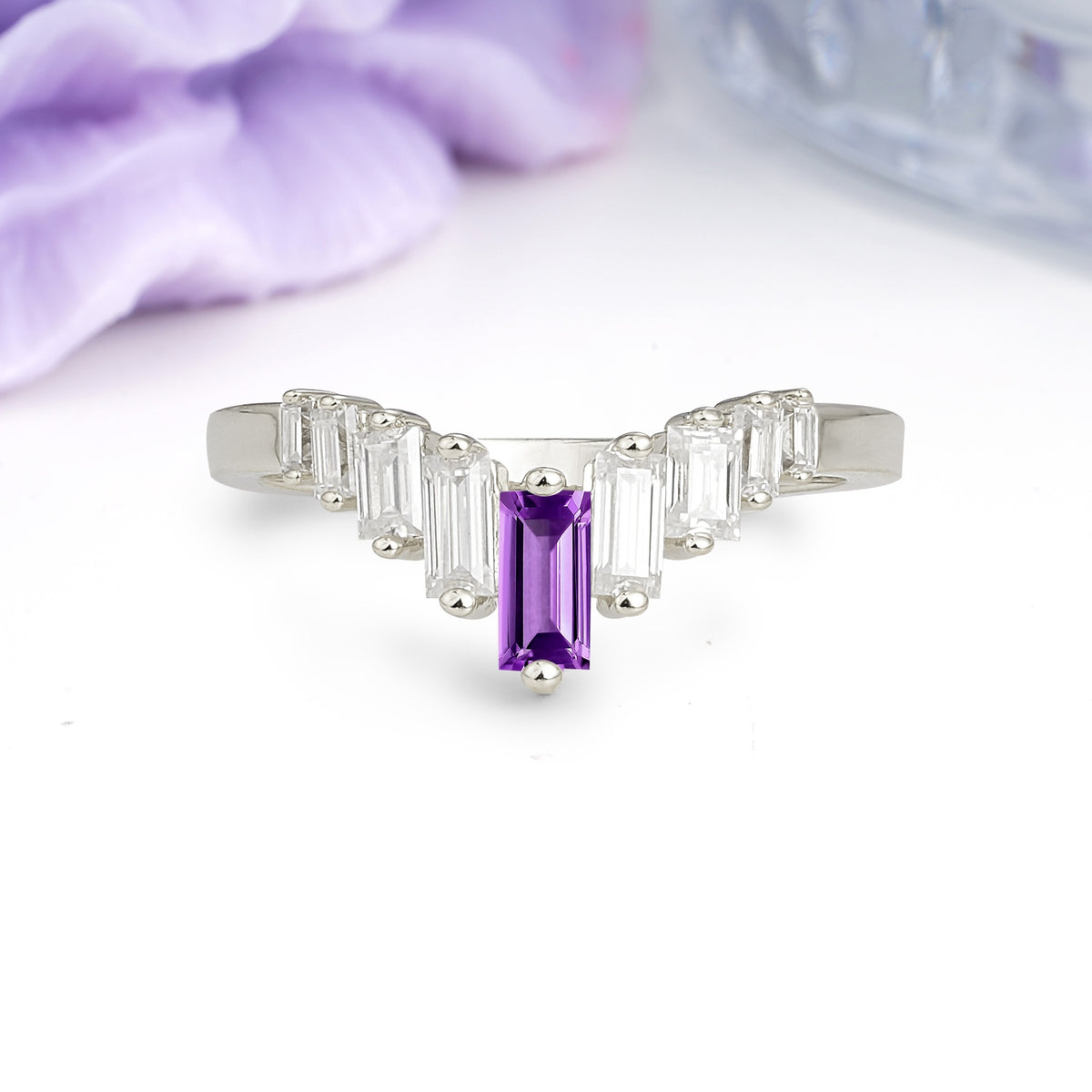 Elegant Soft Mountain Peak V Shape Graduated Emerald Cut Amethyst Wedding Ring - Additional view