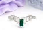 Elegant Soft Mountain Peak V Shape Graduated Emerald Cut Emerald Wedding Ring - Additional view