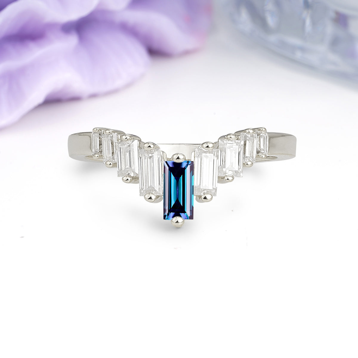 Elegant Soft Mountain Peak V Shape Graduated Emerald Cut Alexandrite Wedding Ring - Additional view