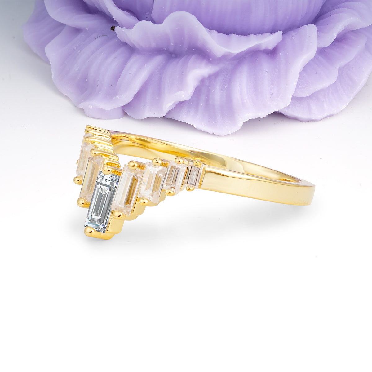 Elegant Soft Mountain Peak V Shape Graduated Emerald Cut Lab Diamond Wedding Ring - Additional view