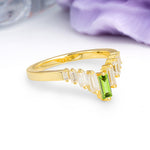 Elegant Soft Mountain Peak V Shape Graduated Emerald Cut Peridot Wedding Ring - Additional view