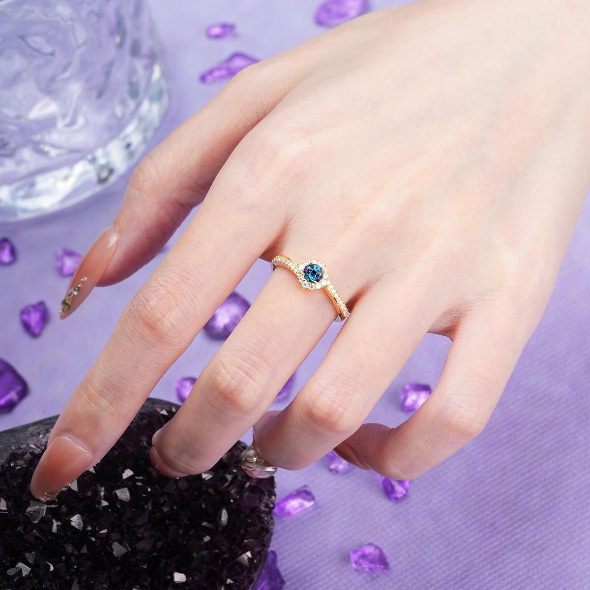 Classic Pavé-Set, Luxurious 4-Prong Round Cut Alexandrite Engagement Ring