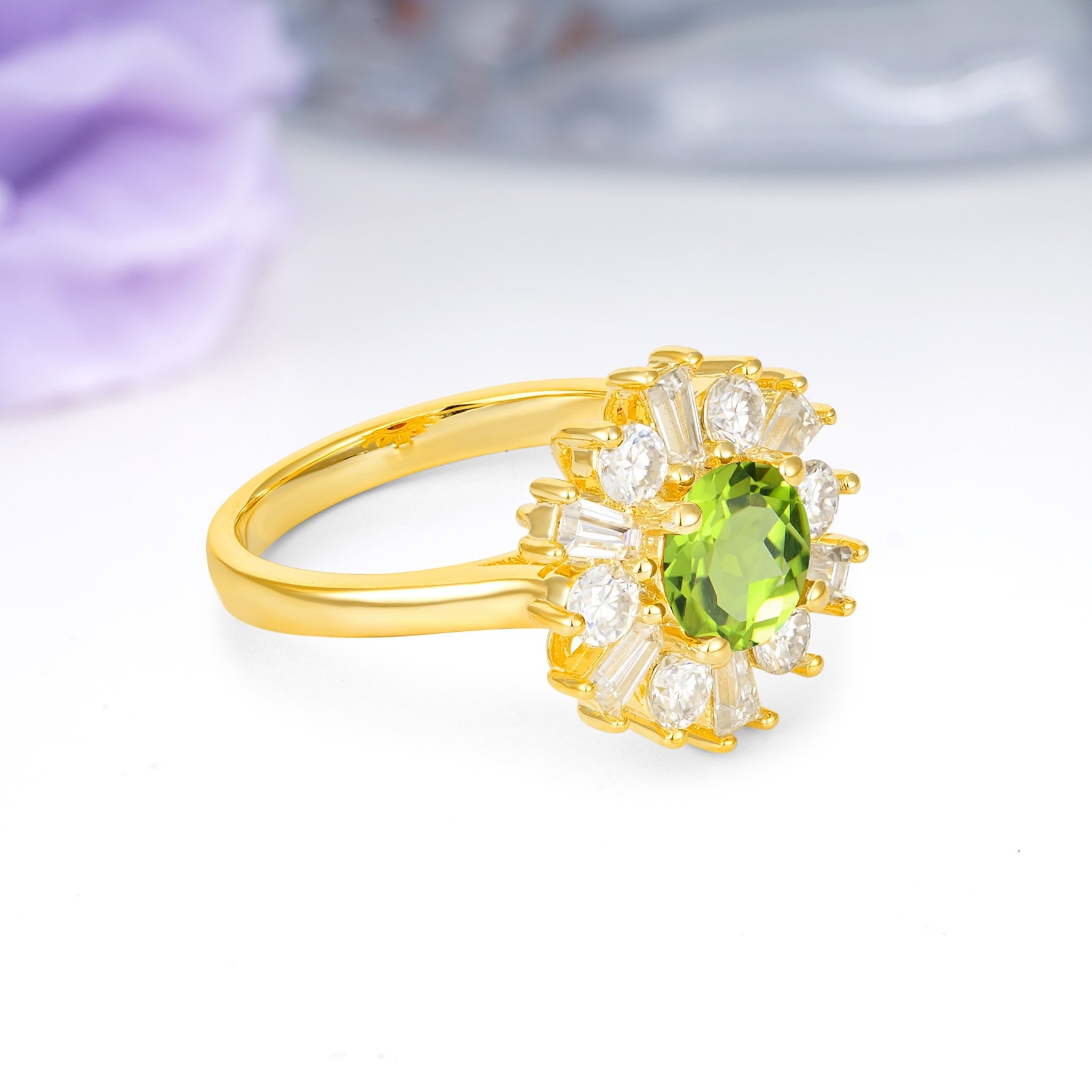 Unique Luxurious 4-Prong Round Cut Peridot Engagement Ring - Additional view