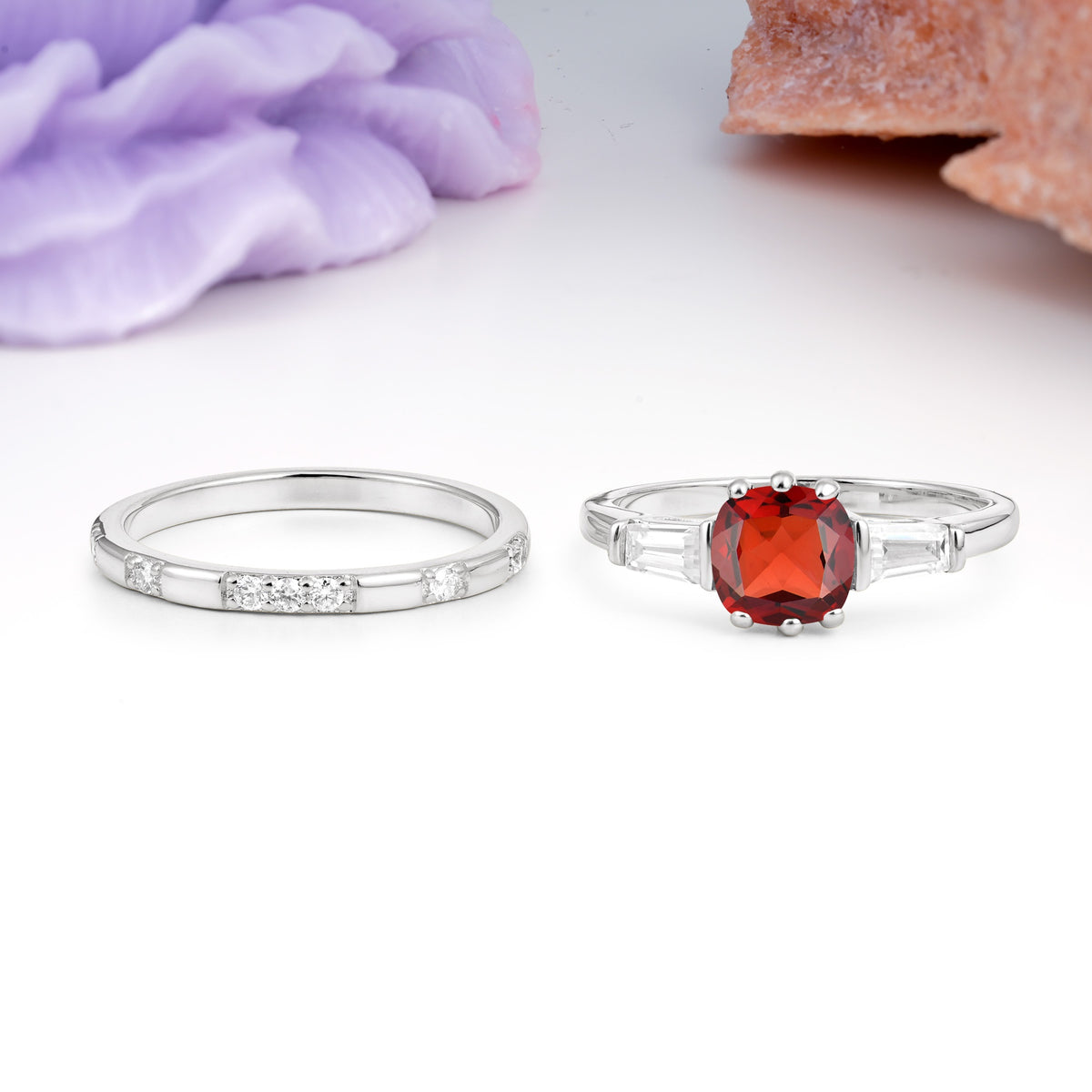Luxurious & Minimalist 6-Prong Princess-Cut Garnet Bridal Ring Set - Additional view