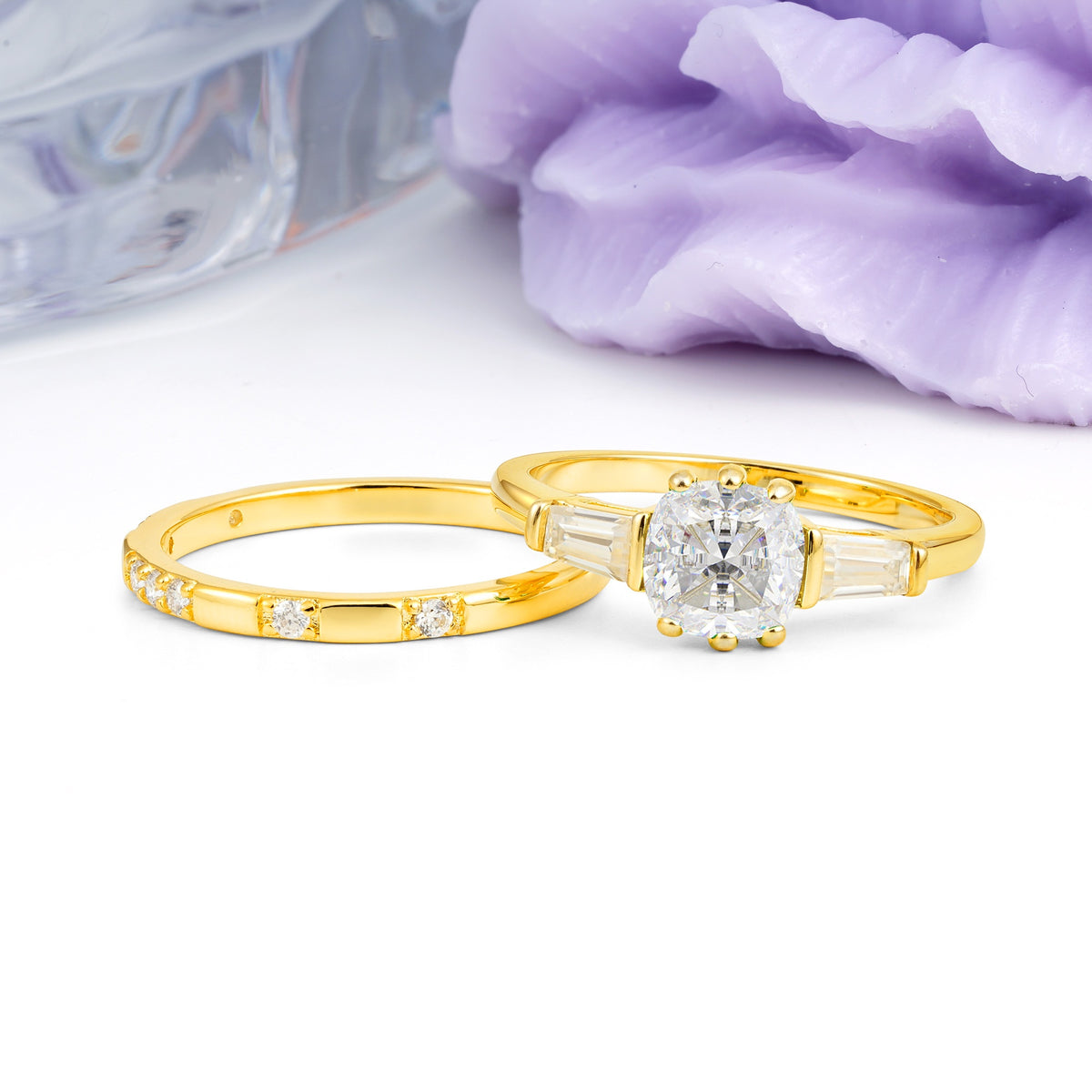 Luxurious & Minimalist 6-Prong Princess-Cut Moissanite Bridal Ring Set - Additional view