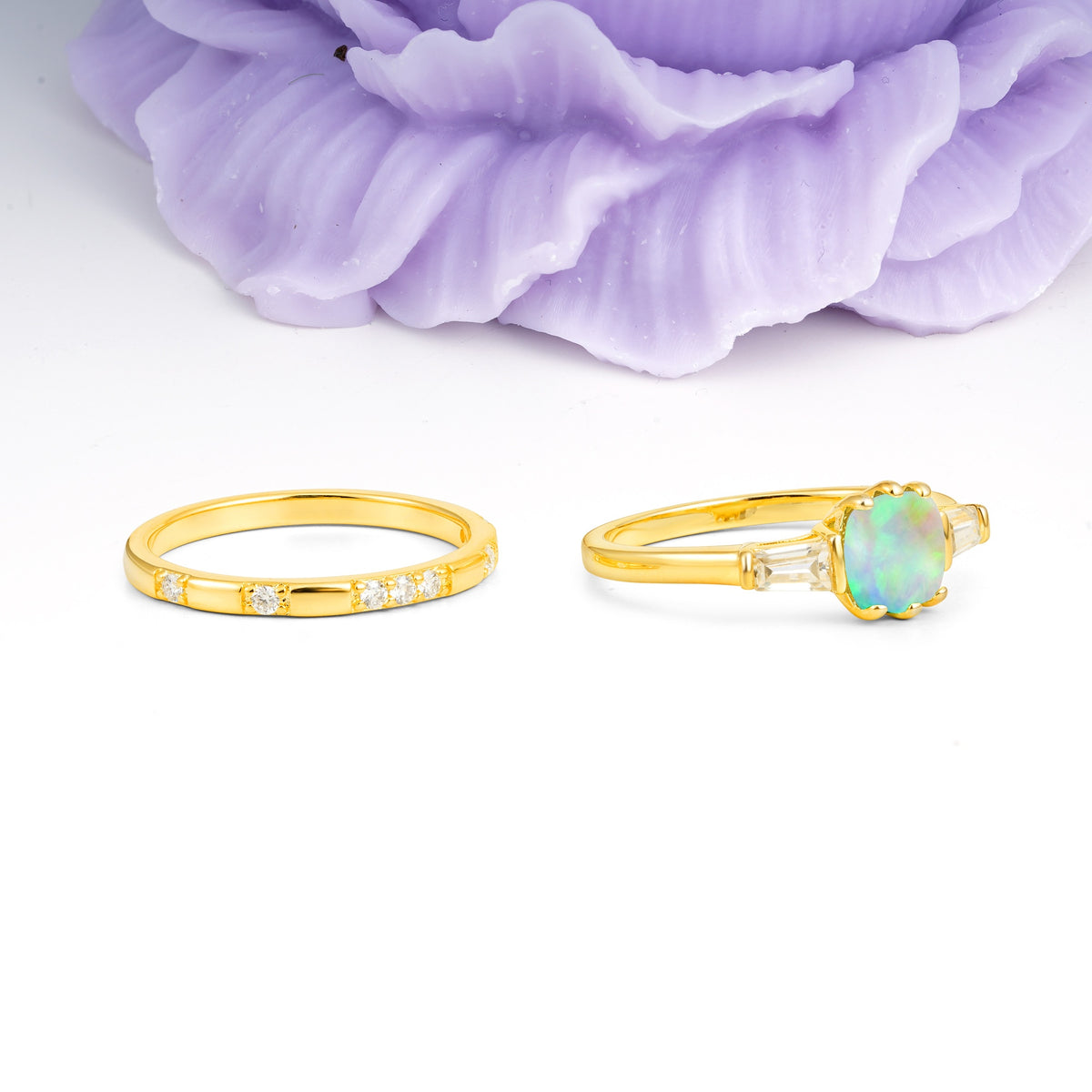 Luxurious & Minimalist 6-Prong Princess-Cut Fire Opal Bridal Ring Set - Additional view