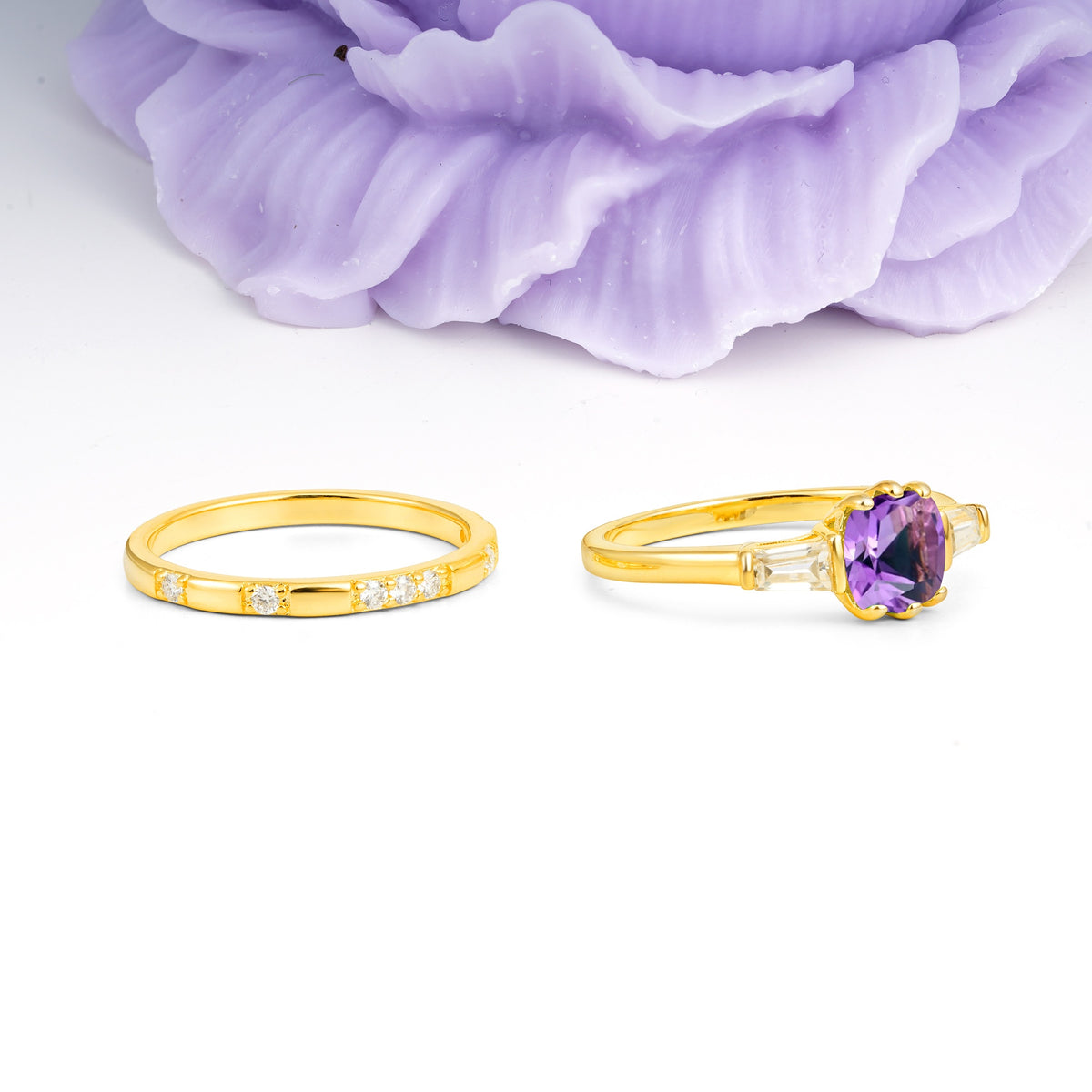 Luxurious & Minimalist 6-Prong Princess-Cut Amethyst Bridal Ring Set - Additional view
