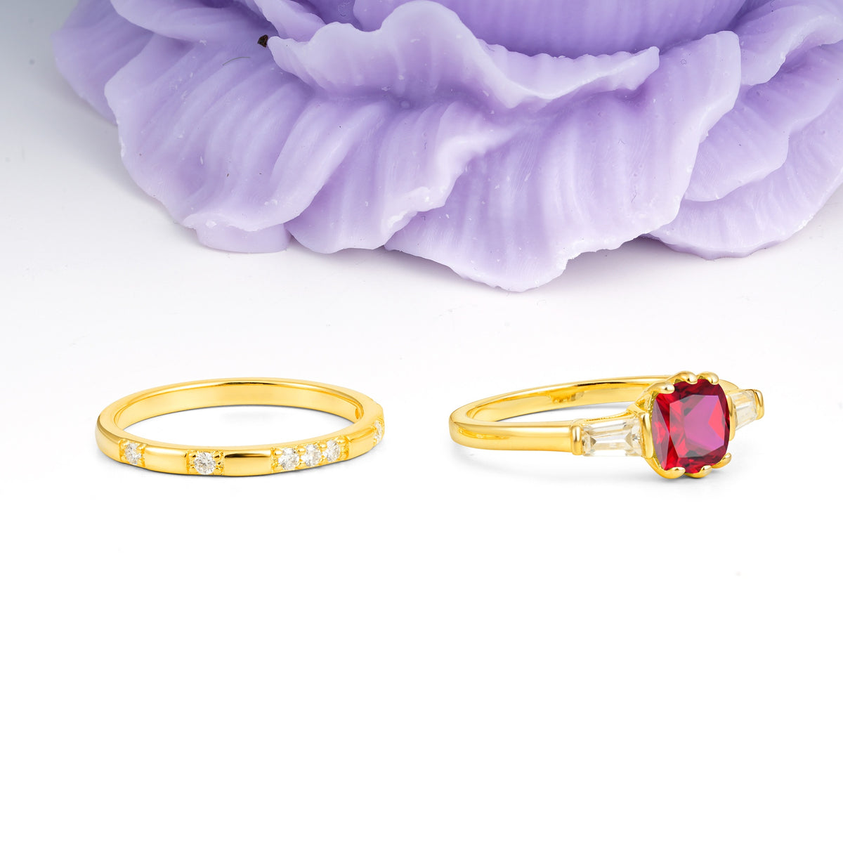 Luxurious & Minimalist 6-Prong Princess-Cut Ruby Bridal Ring Set - Additional view