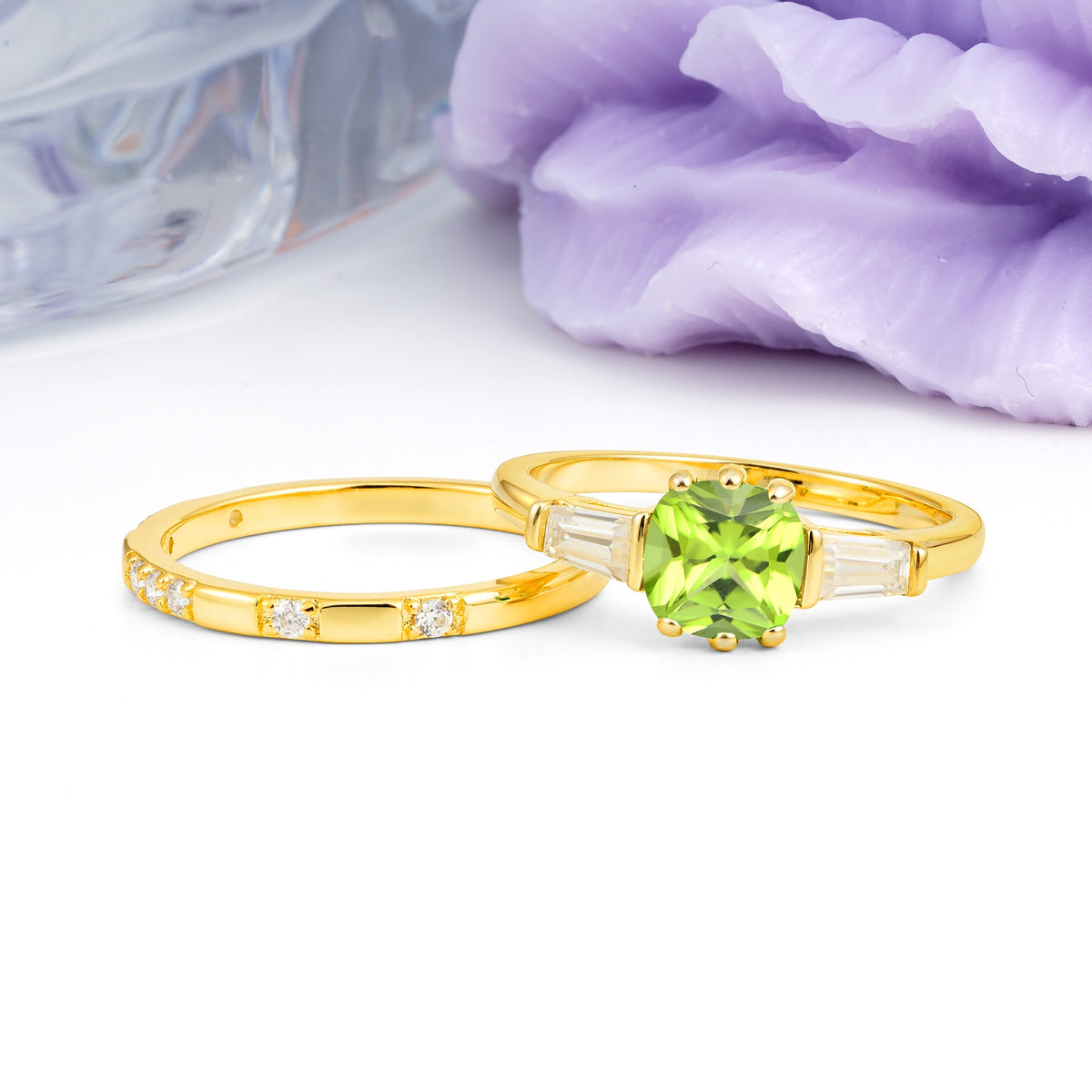Luxurious & Minimalist 6-Prong Princess-Cut Peridot Bridal Ring Set - Additional view