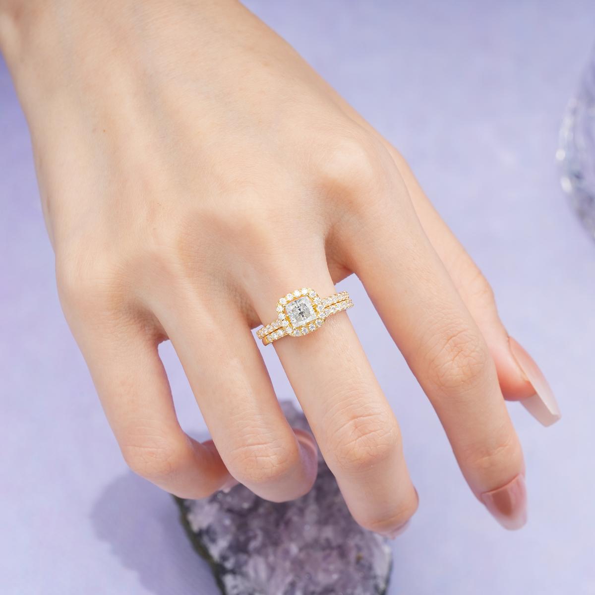 Classic Channel-Set, Luxurious 4-Prong Princess-Cut Moissanite Bridal Ring Set