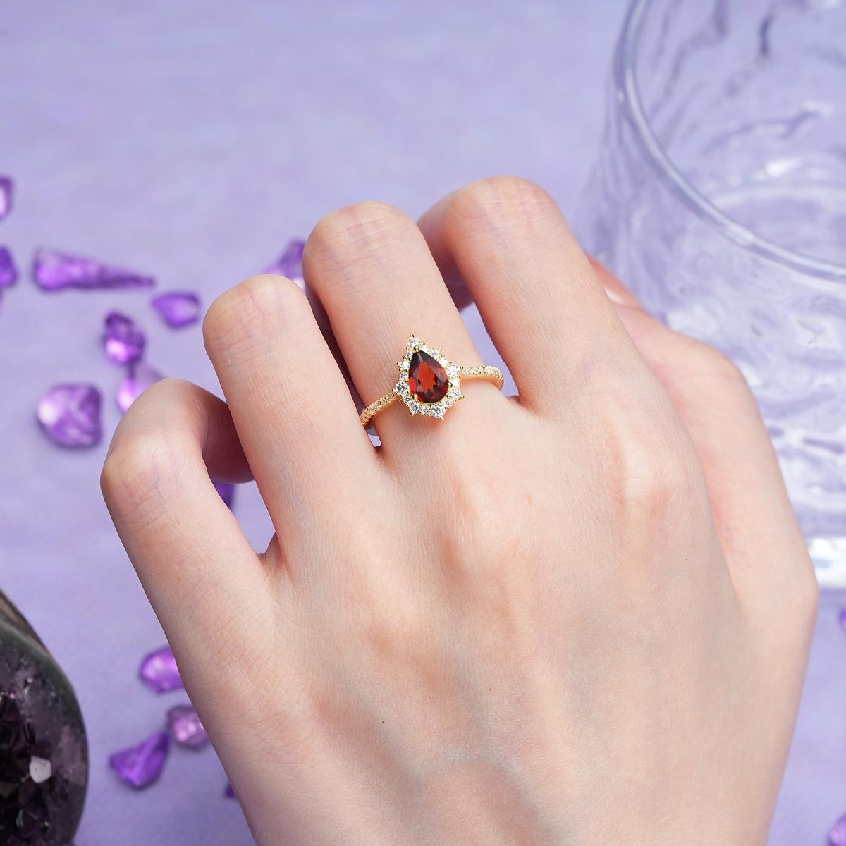 Classic Pavé-Set, Luxurious 3-Prong Pear-Cut Garnet Engagement Ring