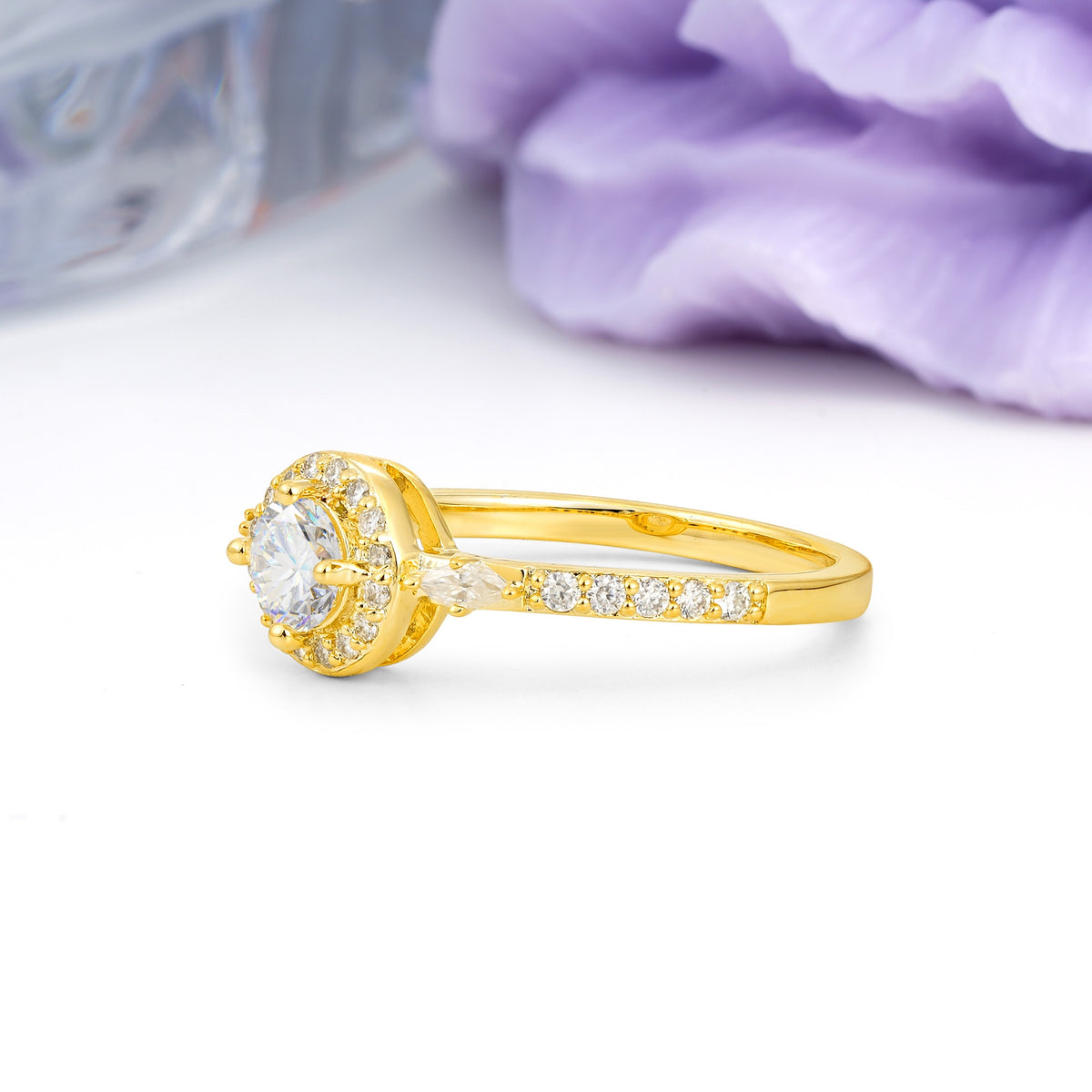 Distinctive Pavé Set 4 Prong Round Cut Moissanite Wedding Ring - Additional view