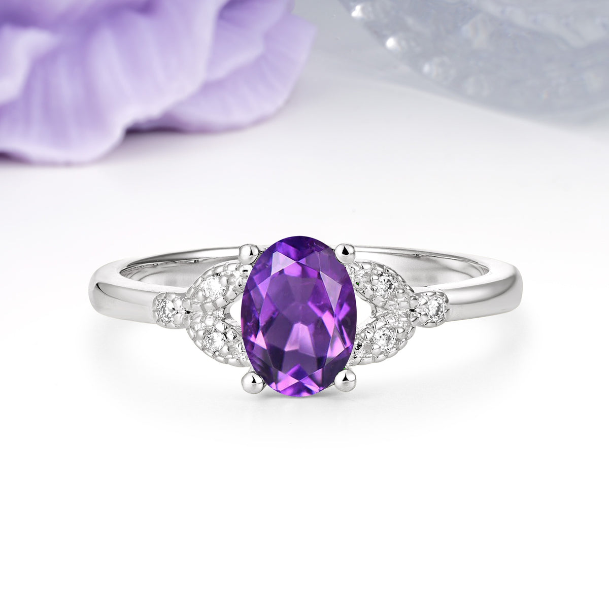 Luxurious 4-Prong Oval Cut Amethyst Engagement Ring - Additional view