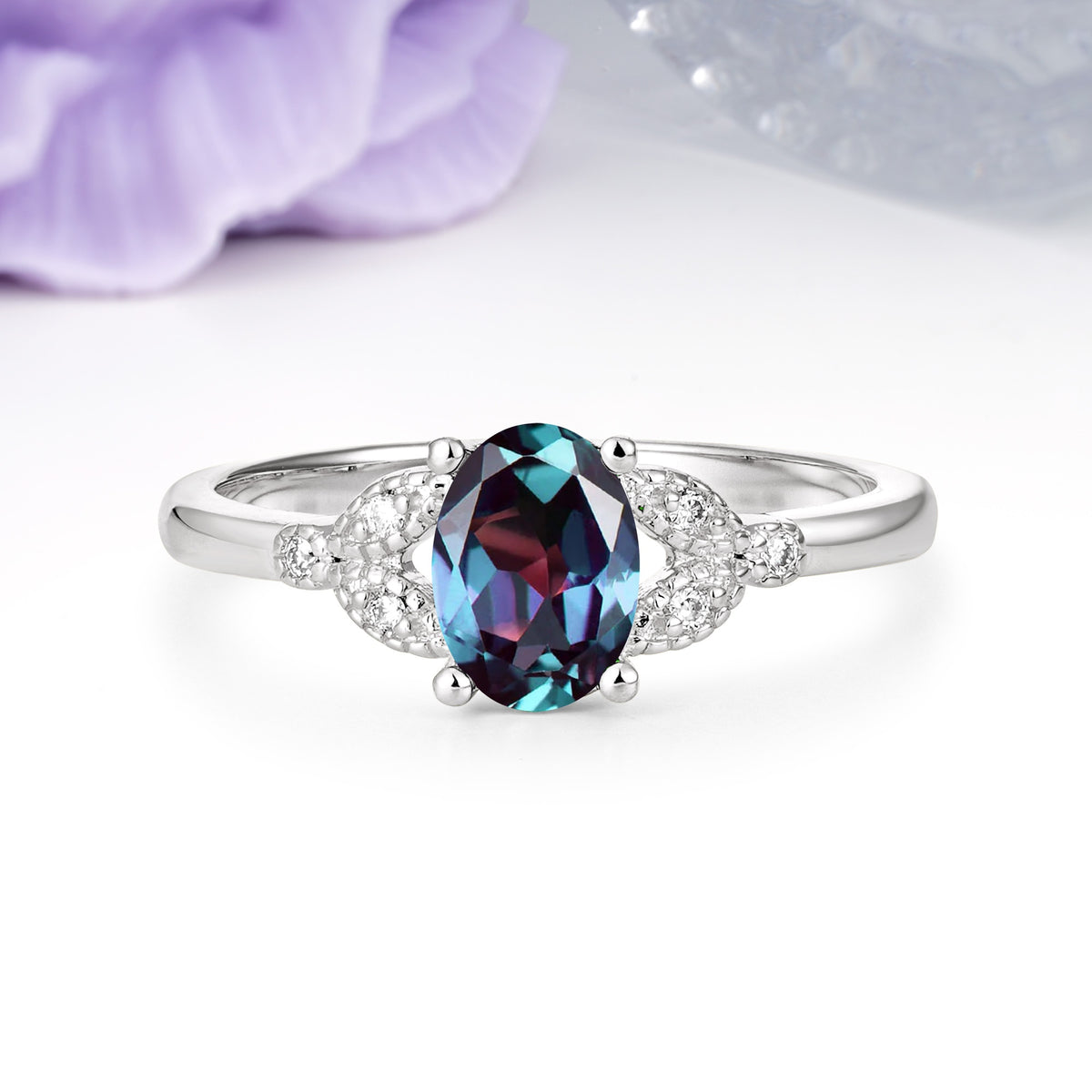 Luxurious 4-Prong Oval Cut Alexandrite Engagement Ring - Additional view