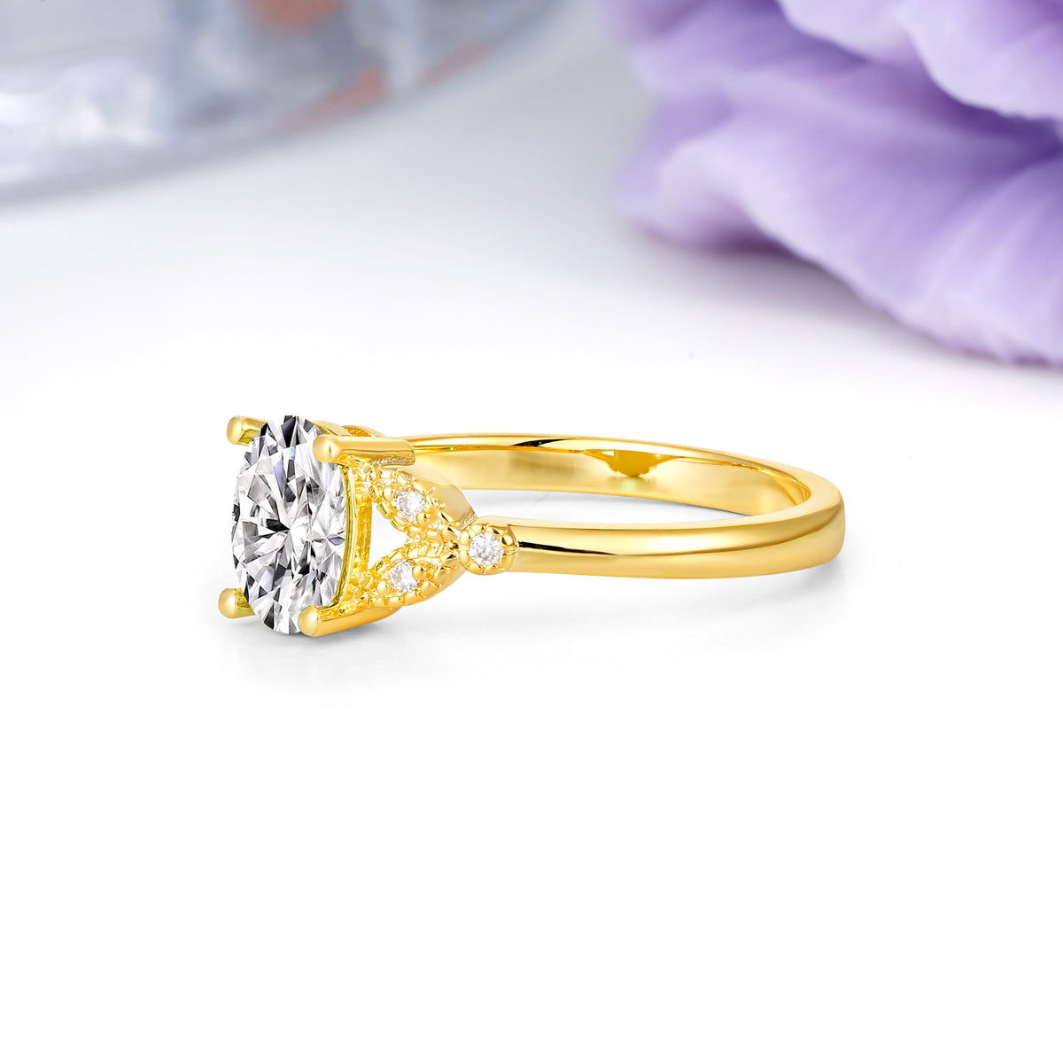 Luxurious 4-Prong Oval Cut Lab Diamond Engagement Ring - Additional view