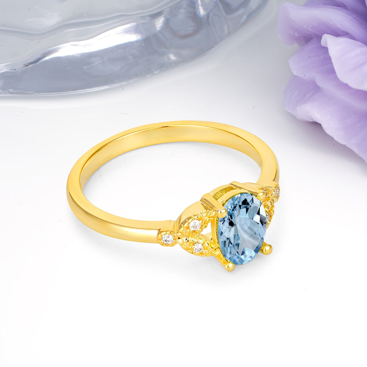 Luxurious 4-Prong Oval Cut Aquamarine Engagement Ring - Additional view