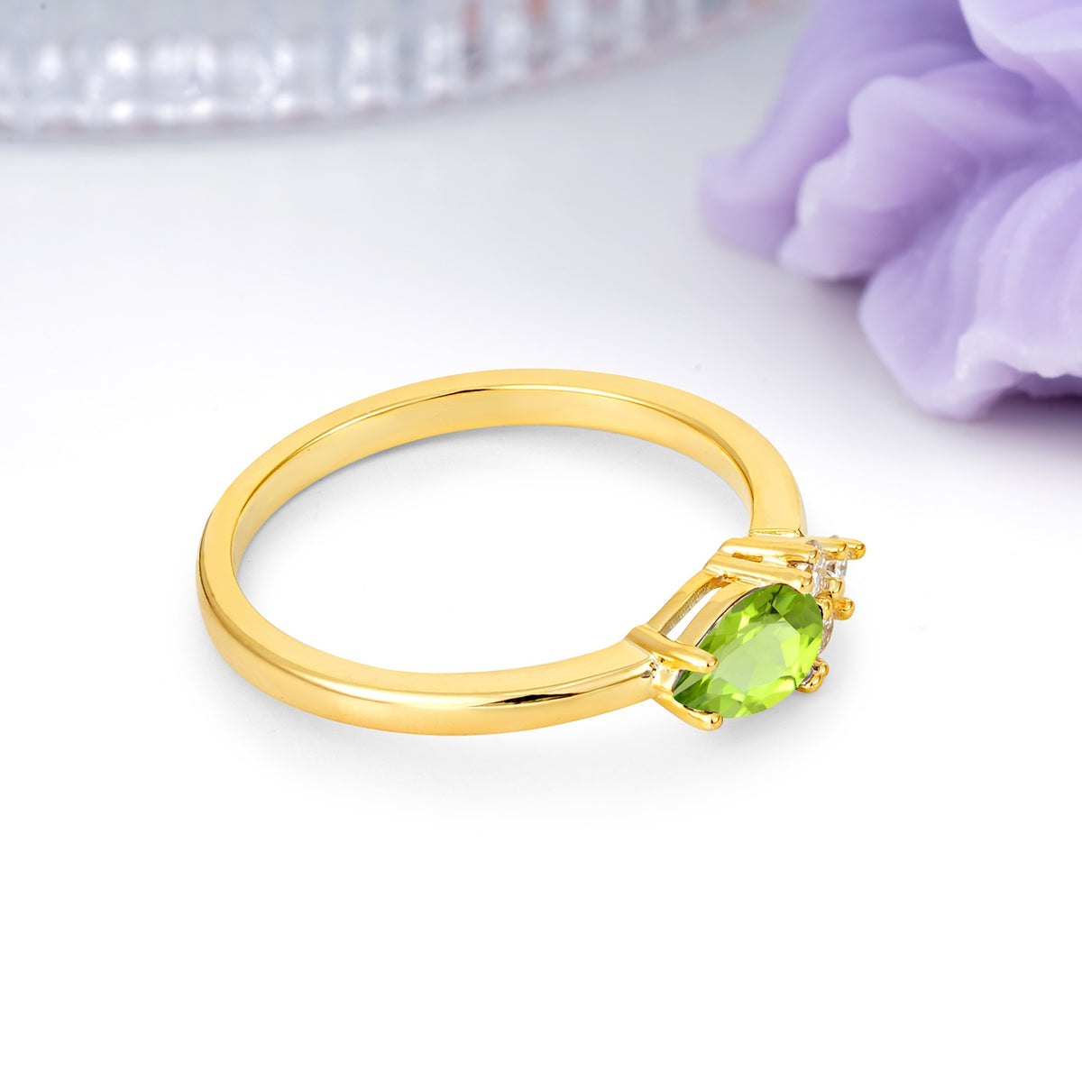 Unique, Minimalist 4-Prong Pear Cut Peridot Engagement Ring - Additional view