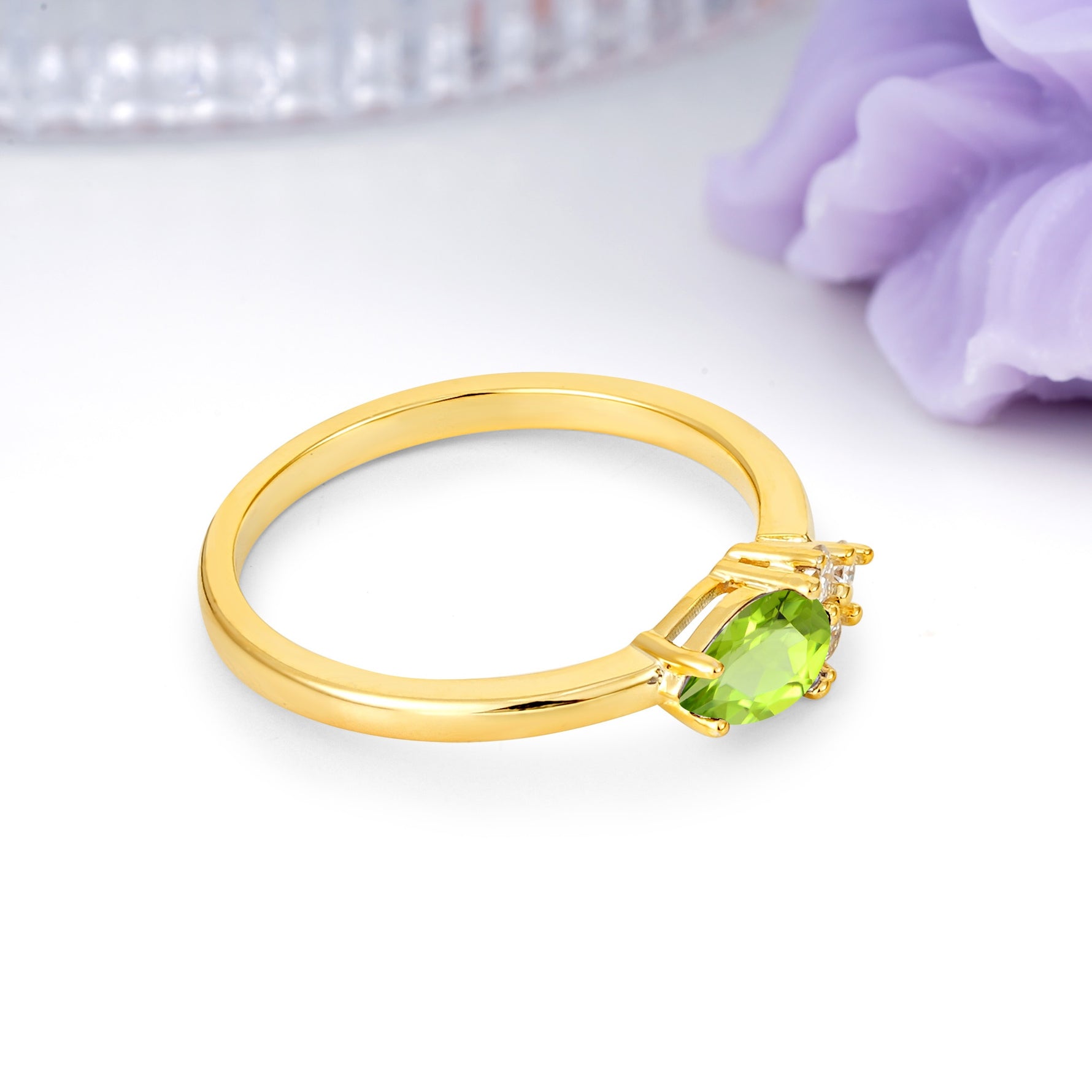 Unique, Minimalist 4-Prong Pear Cut Peridot Engagement Ring - Additional view