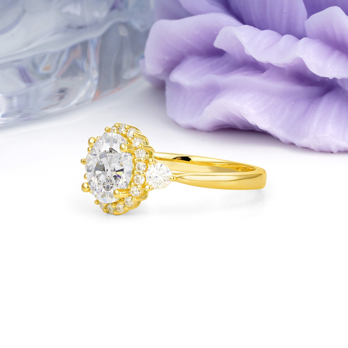 Classic Luxury 4-Prong Oval Cut Moissanite Engagement Ring - Additional view