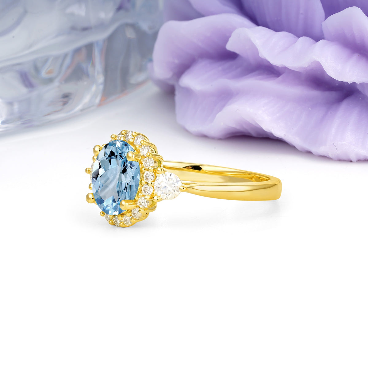 Classic Luxury 4-Prong Oval Cut Aquamarine Engagement Ring - Additional view