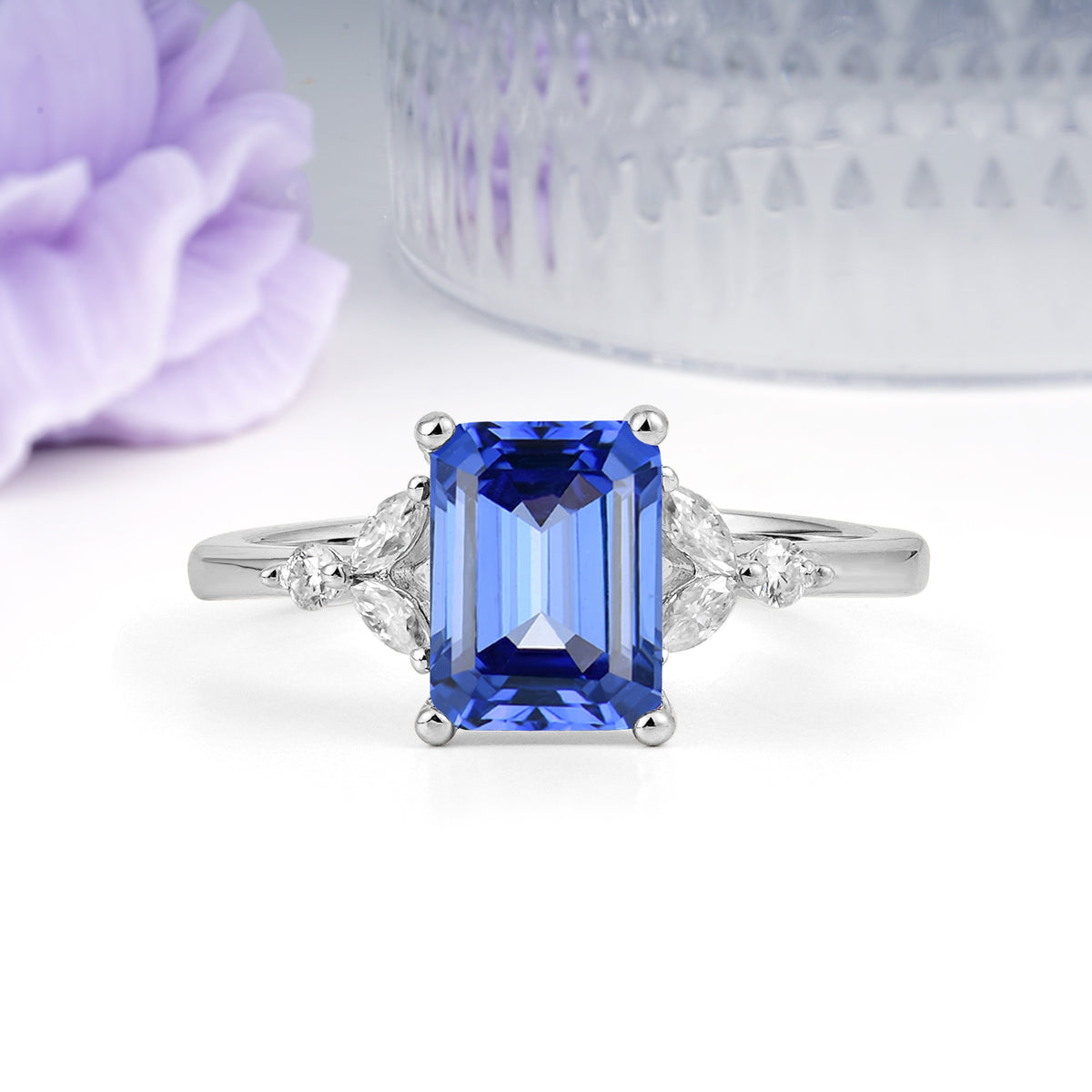 Vintage Classic 4-Prong Emerald Cut Sapphire Engagement Ring - Additional view