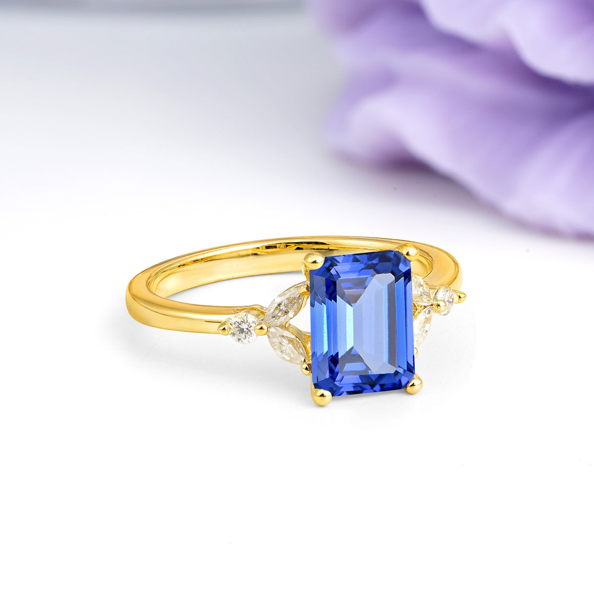 Vintage Classic 4-Prong Emerald Cut Sapphire Engagement Ring - Additional view