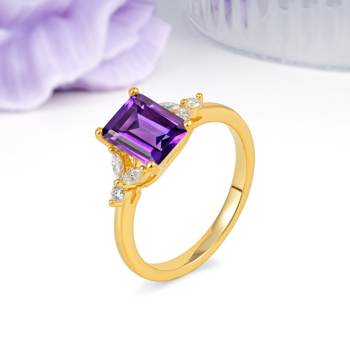 Vintage Classic 4-Prong Emerald Cut Amethyst Engagement Ring - Additional view