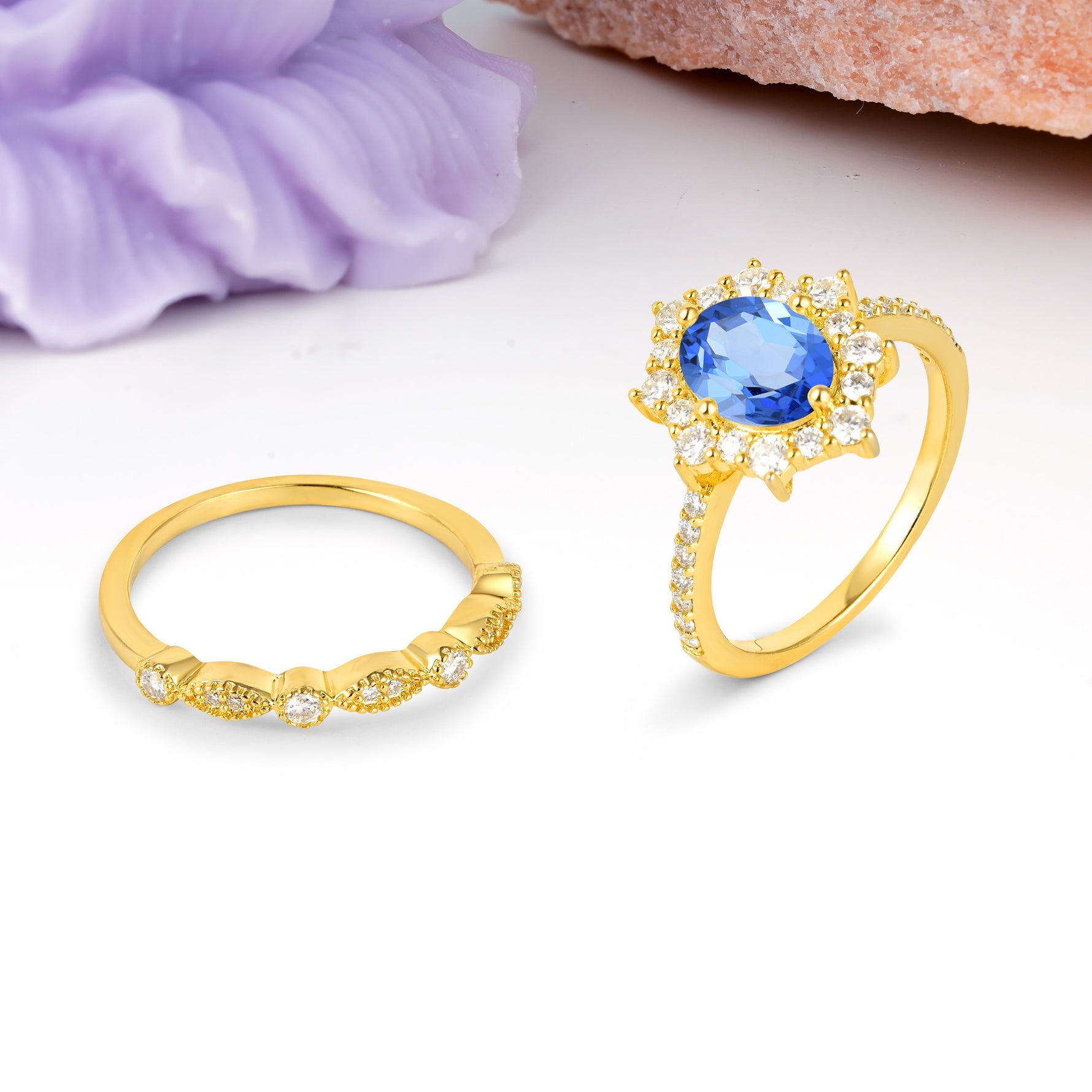 Minimal Polished Inner Band Two In One Oval Cut Halo Vintage Lace Stackable Sapphire Bridal ring set - White-Gold