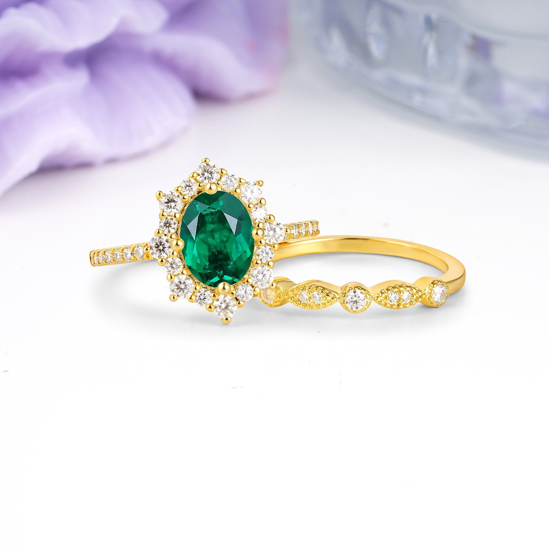 Minimal Polished Inner Band Two In One Oval Cut Halo Vintage Lace Stackable Emerald Bridal ring set - Rose-Gold