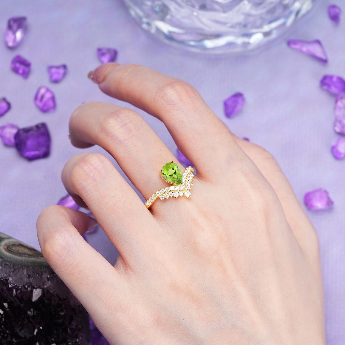 Classic and Unique 3-Prong Crown Setting with Pear Cut Peridot Engagement Ring