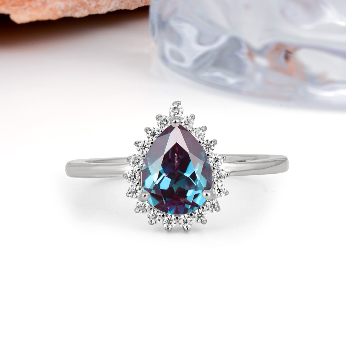 Classic Vintage 3-Prong Pear Cut Alexandrite Engagement Ring - Additional view