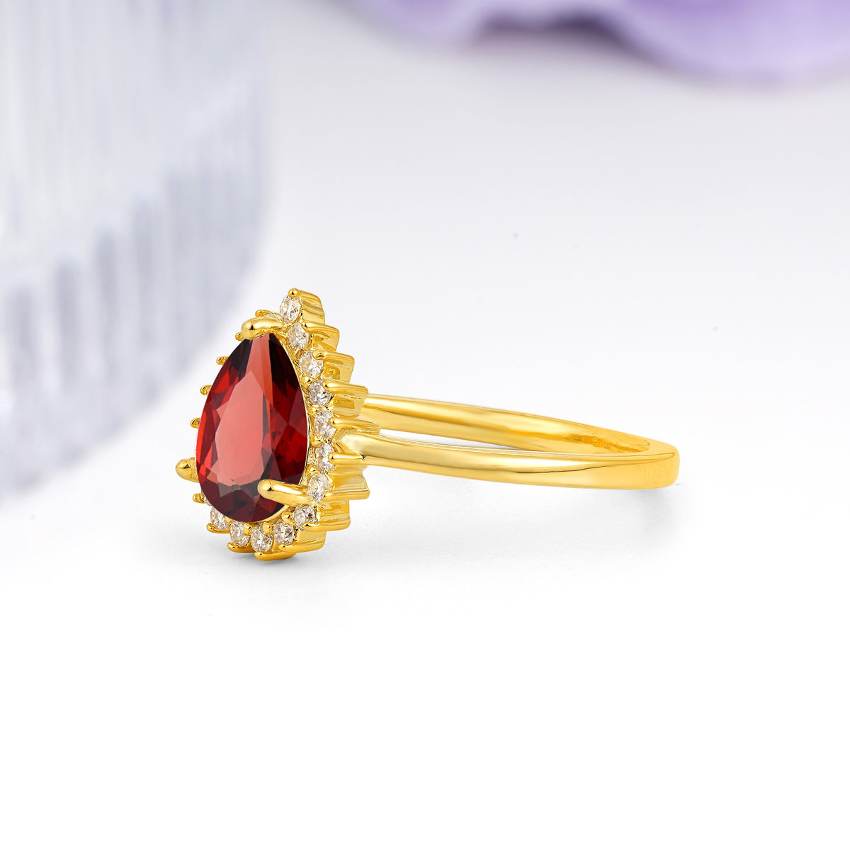 Classic Vintage 3-Prong Pear Cut Garnet Engagement Ring - Additional view