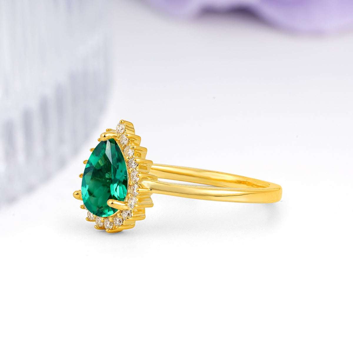 Classic Vintage 3-Prong Pear Cut Emerald Engagement Ring - Additional view