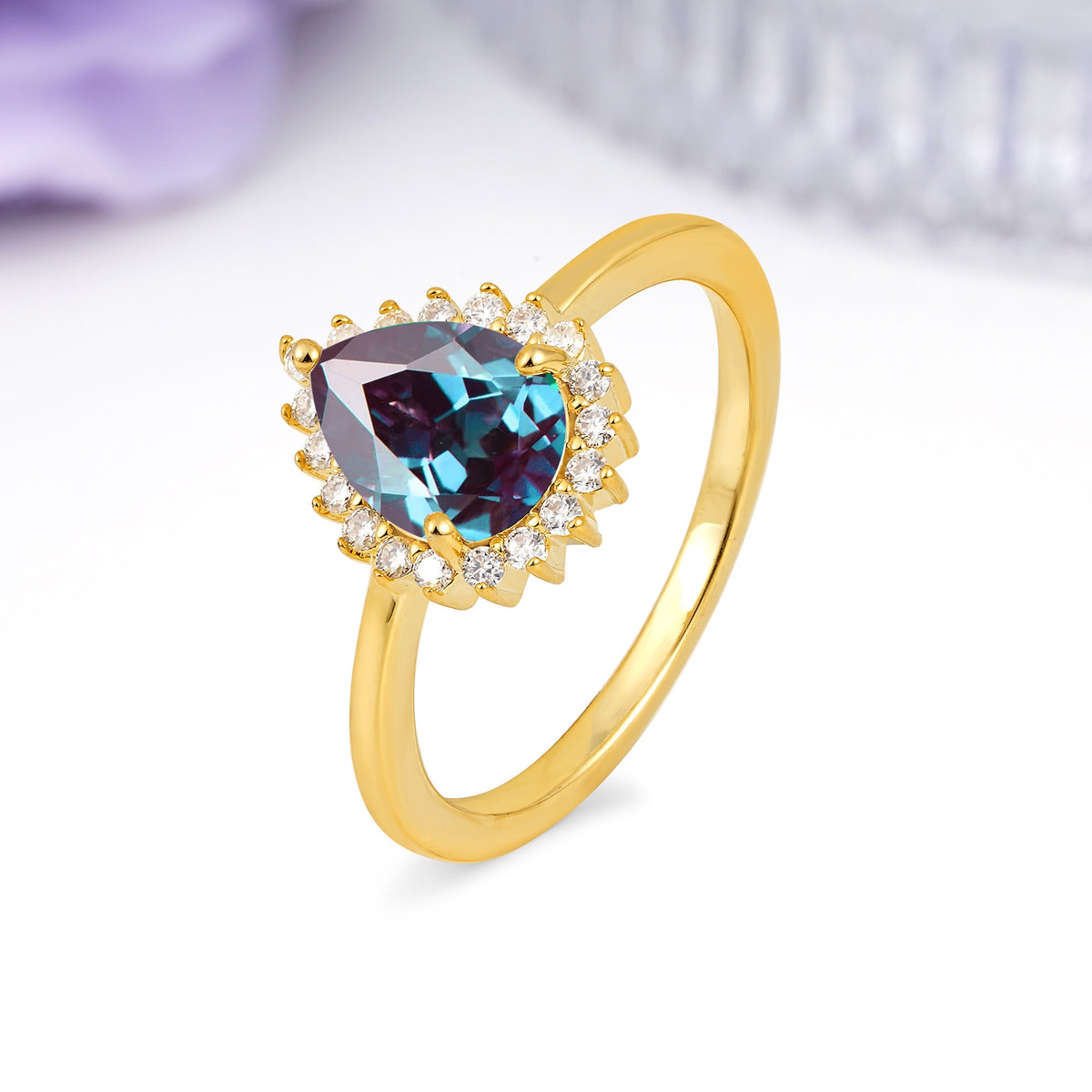 Classic Vintage 3-Prong Pear Cut Alexandrite Engagement Ring - Additional view