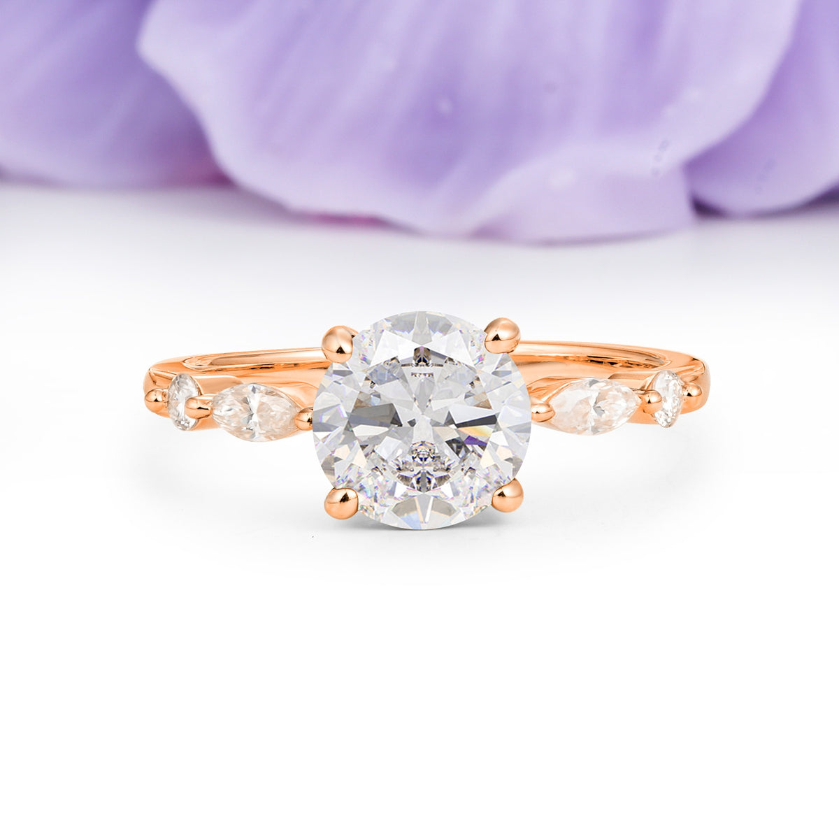 Classic Retro Luxury 4-Prong Round Cut Moissanite Engagement Ring - Additional view