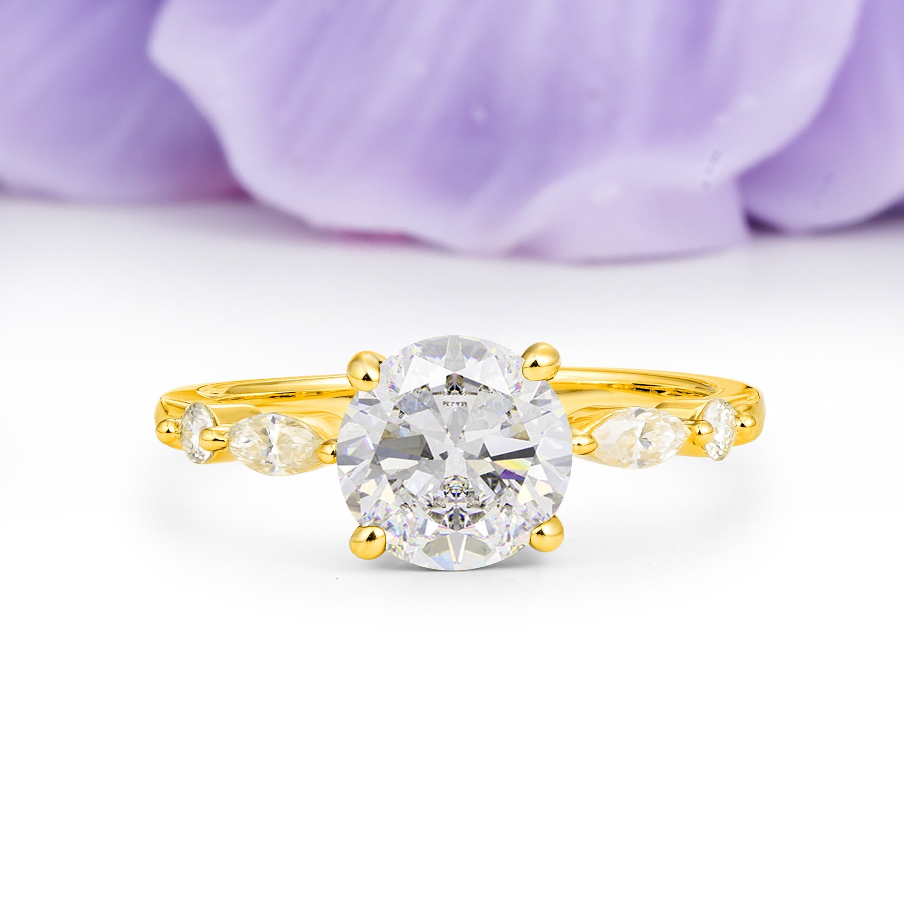 Classic Retro Luxury 4-Prong Round Cut Moissanite Engagement Ring - Additional view