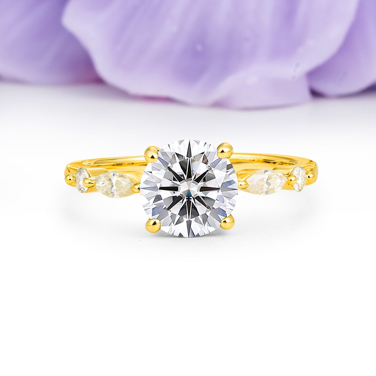 Classic Retro Luxury 4-Prong Round Cut Lab Diamond Engagement Ring - Additional view