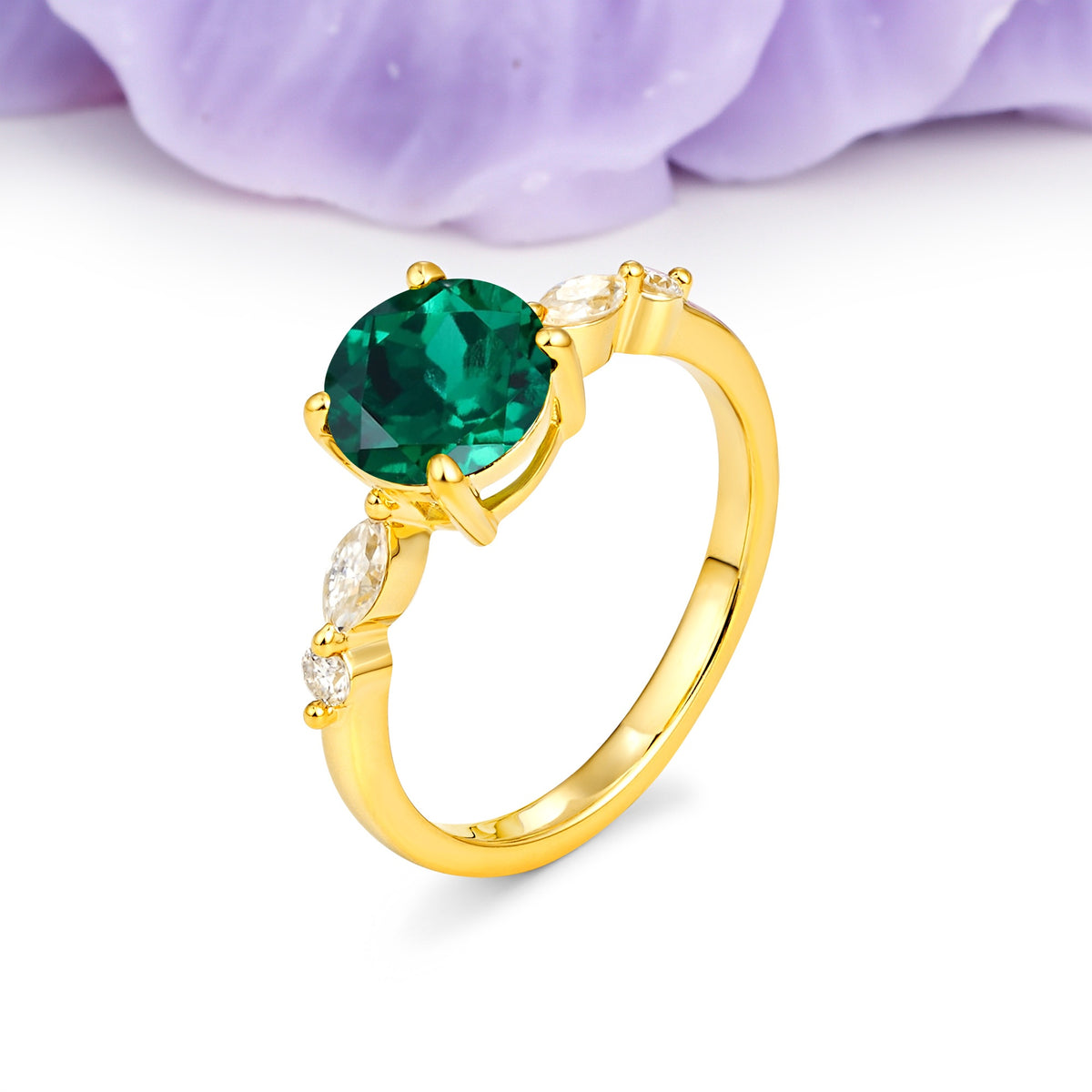 Classic Retro Luxury 4-Prong Round Cut Emerald Engagement Ring - Additional view
