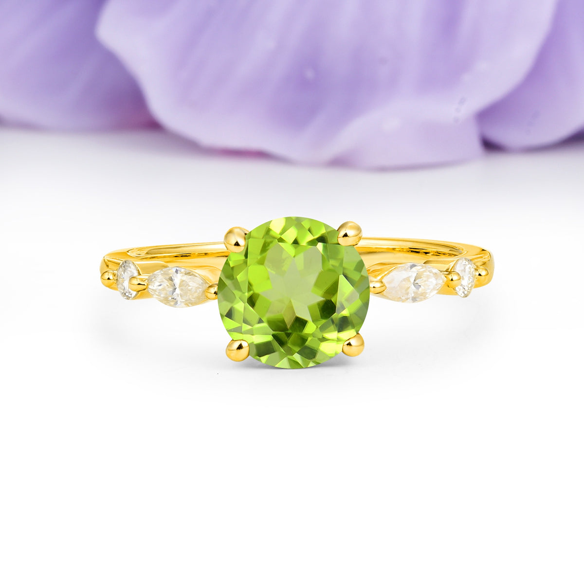 Classic Retro Luxury 4-Prong Round Cut Peridot Engagement Ring - Additional view