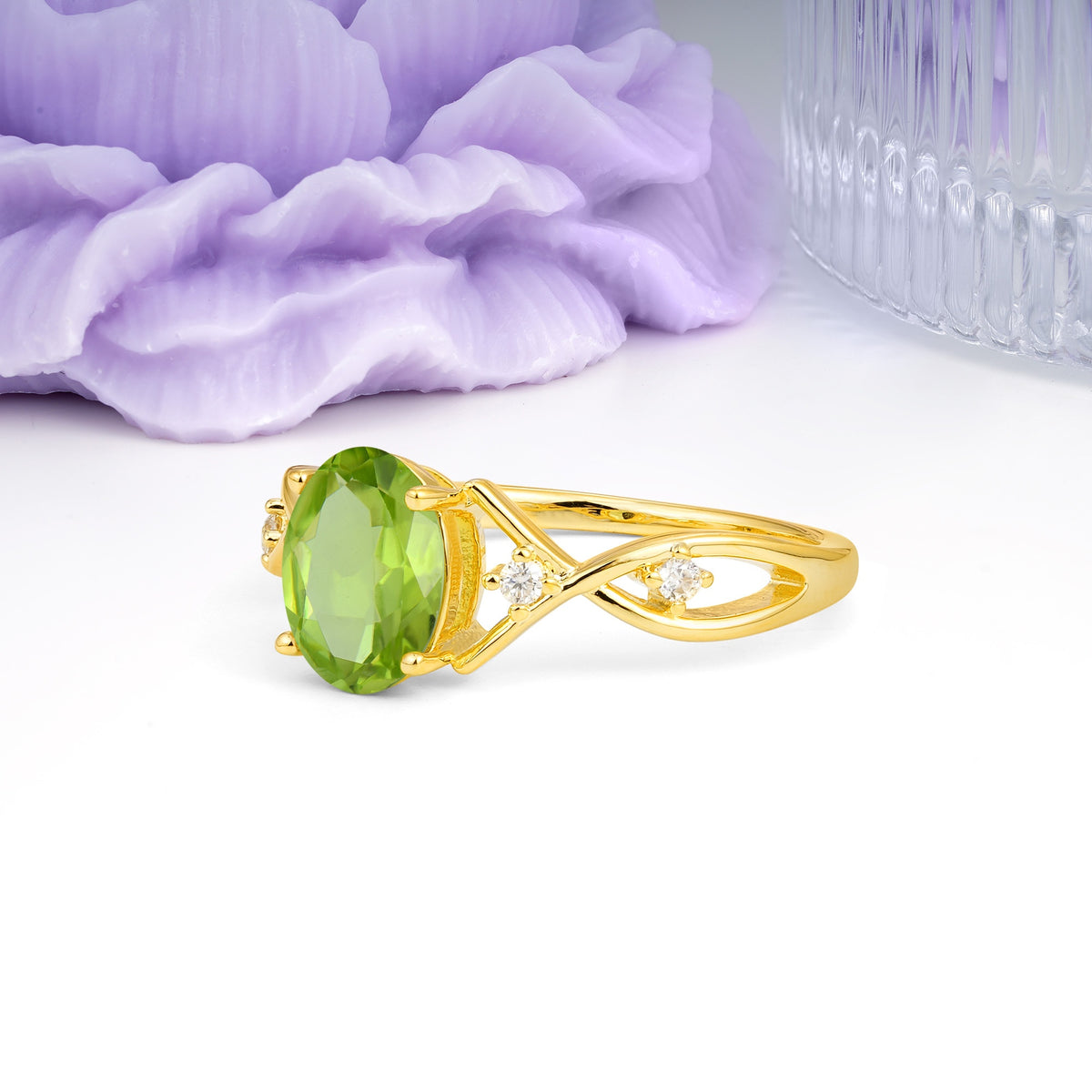 Classic Twisted Luxury 4-Prong Oval Cut Peridot Engagement Ring - Additional view