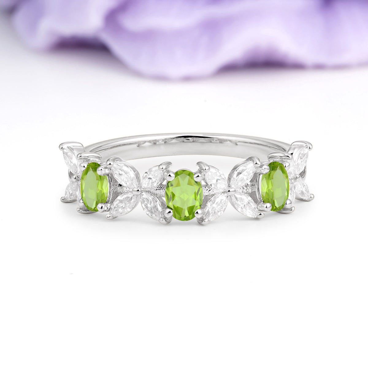Unique and Luxurious 4 Prong Oval Cut Peridot Three stones Wedding Ring - Additional view