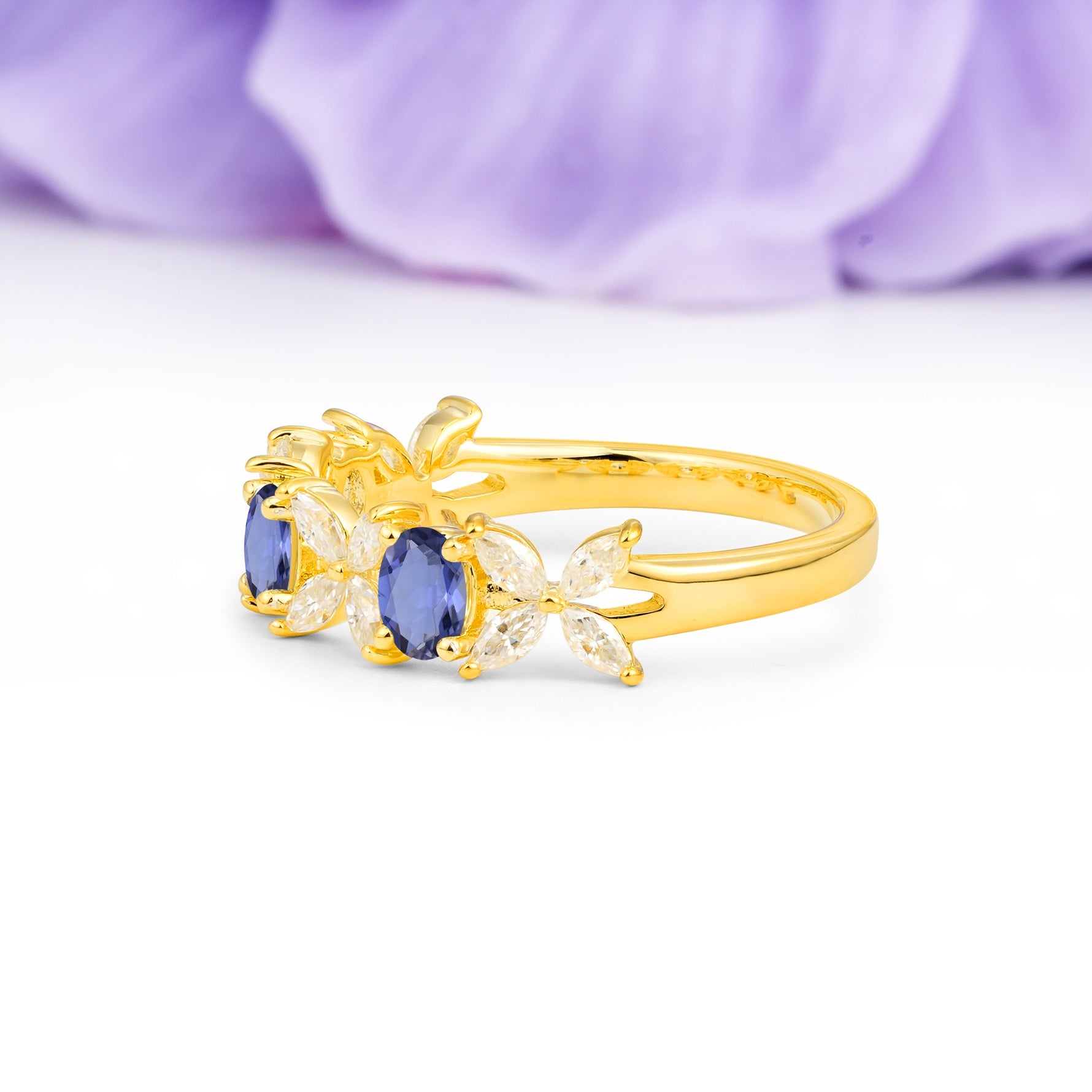 Unique and Luxurious 4 Prong Oval Cut Tanzanite Three stones Wedding Ring - Additional view