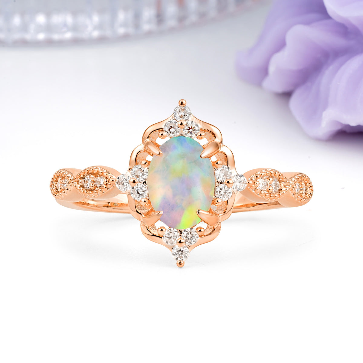 Luxurious Vintage 4-Prong Oval Cut Fire Opal Engagement Ring - Additional view
