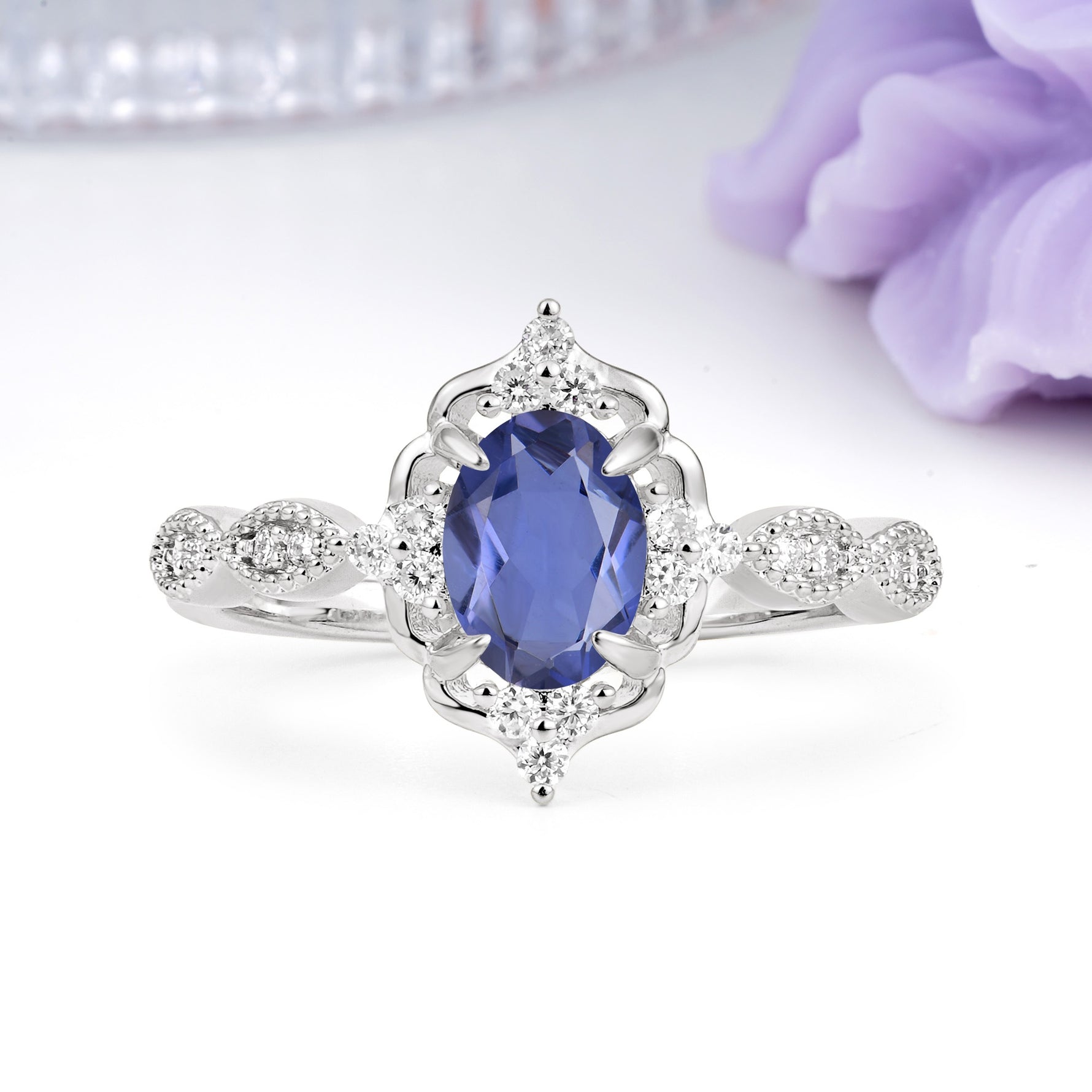 Luxurious Vintage 4-Prong Oval Cut Tanzanite Engagement Ring - Additional view
