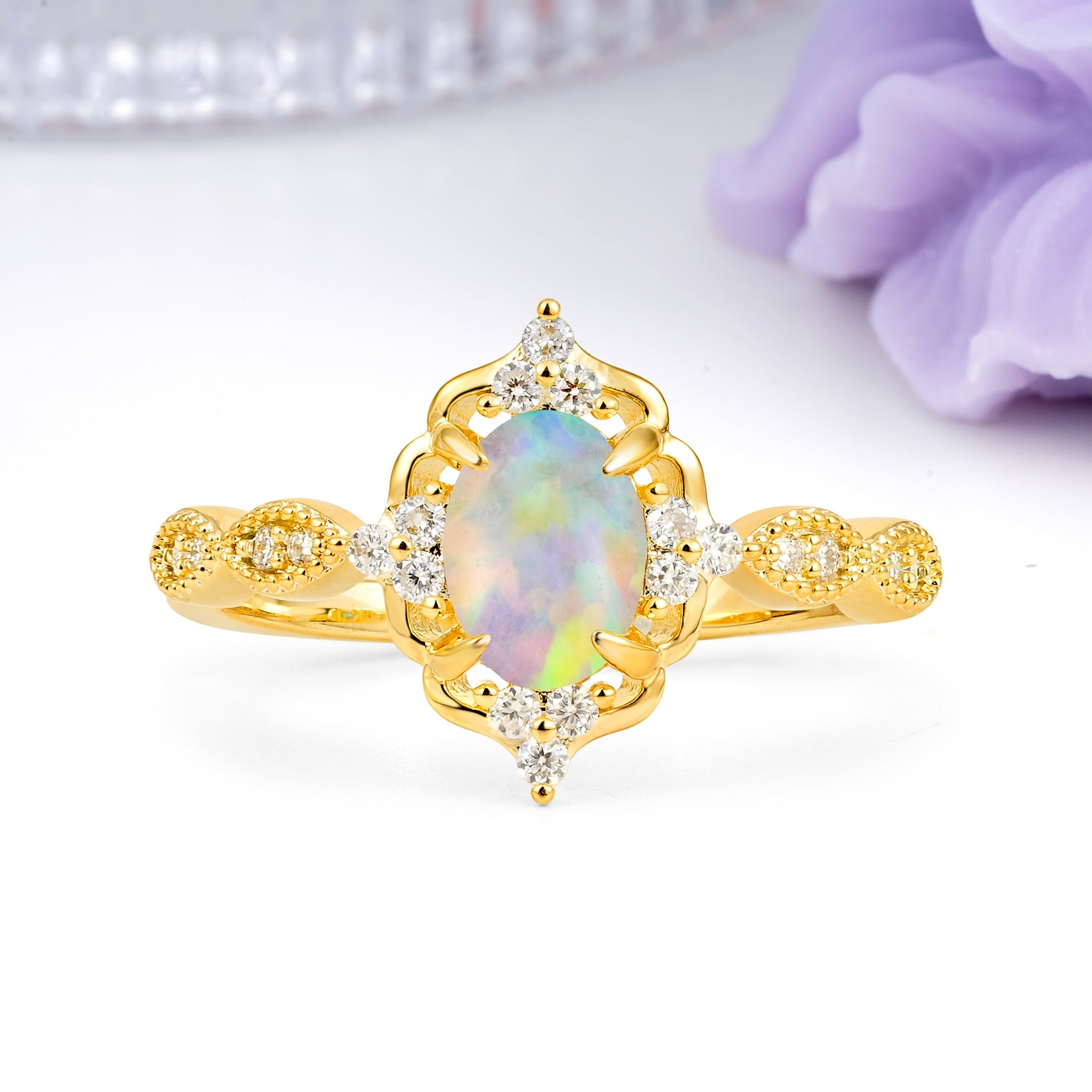 Luxurious Vintage 4-Prong Oval Cut Fire Opal Engagement Ring - Additional view