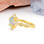 Luxurious Vintage 4-Prong Oval Cut Fire Opal Engagement Ring - Additional view