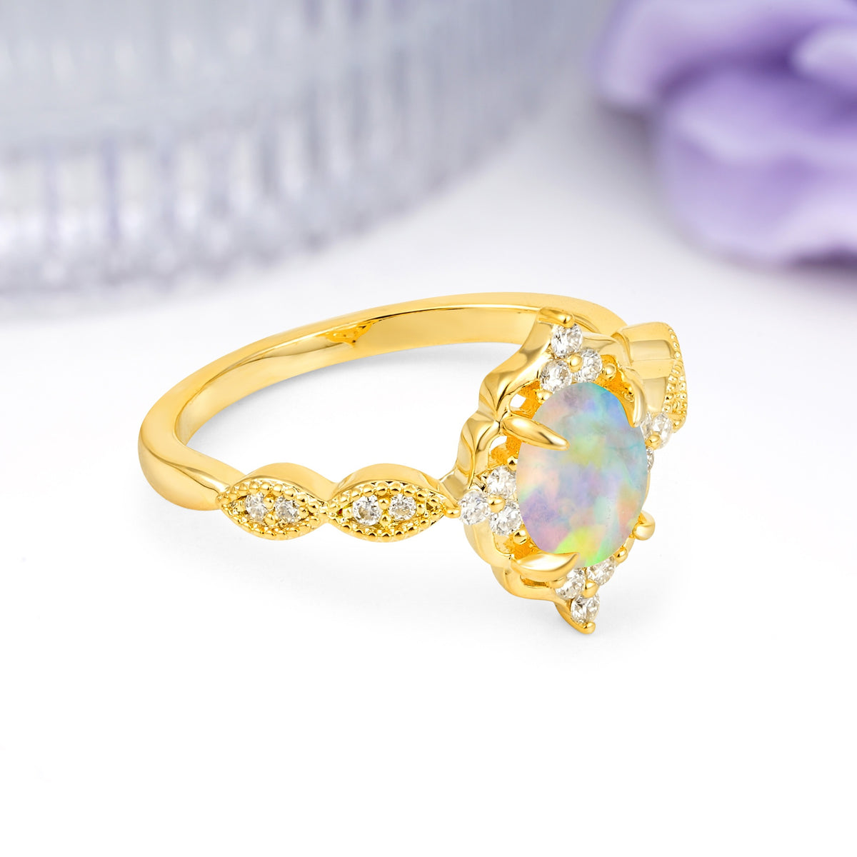 Luxurious Vintage 4-Prong Oval Cut Fire Opal Engagement Ring - Additional view
