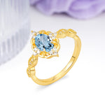 Luxurious Vintage 4-Prong Oval Cut Aquamarine Engagement Ring - Additional view