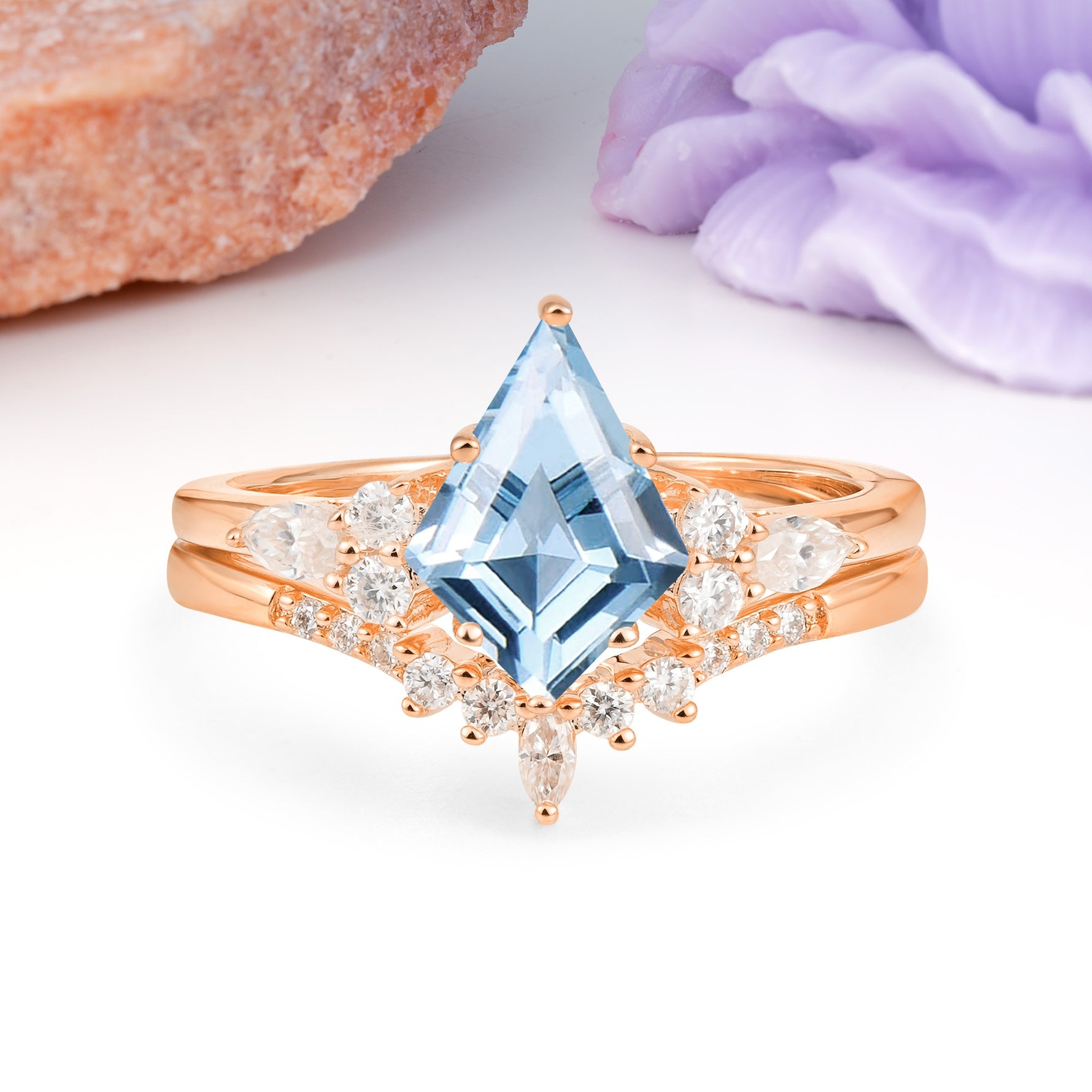 Classic, Luxurious 5-Prong Kite Cut Aquamarine Bridal Ring Set - Additional view