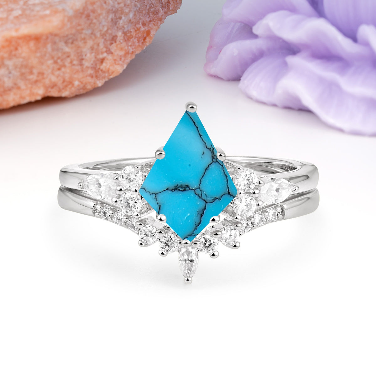 Classic, Luxurious 5-Prong Kite Cut Turquoise Bridal Ring Set - Additional view